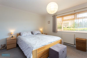 Bedroom- click for photo gallery